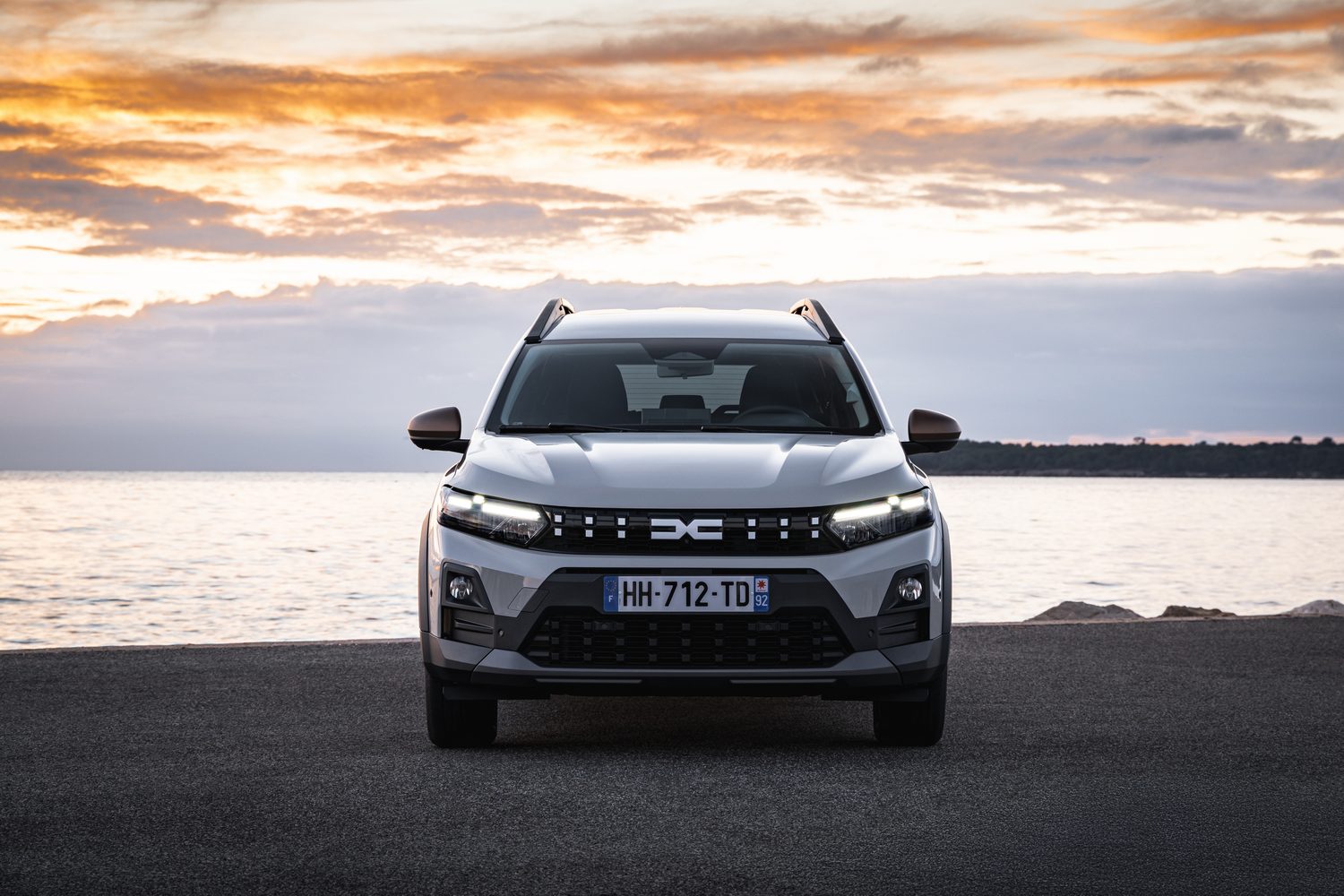 Dacia Jogger (2026) Dacia Jogger (2026)