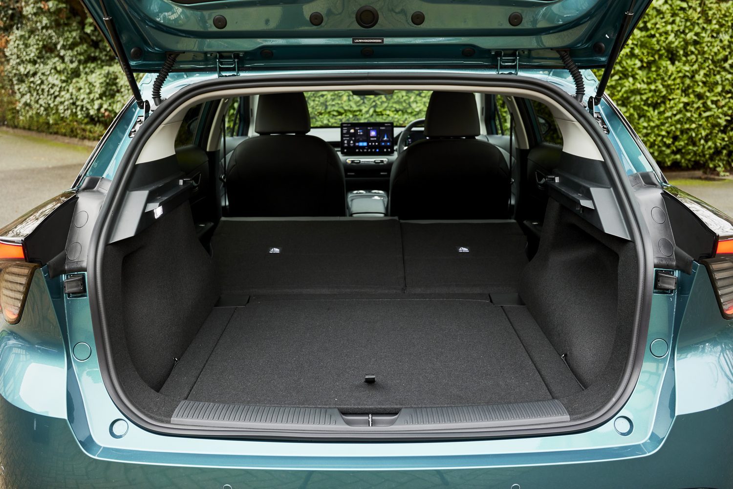 MG 4 EV (2026) MG 4 EV (2026)