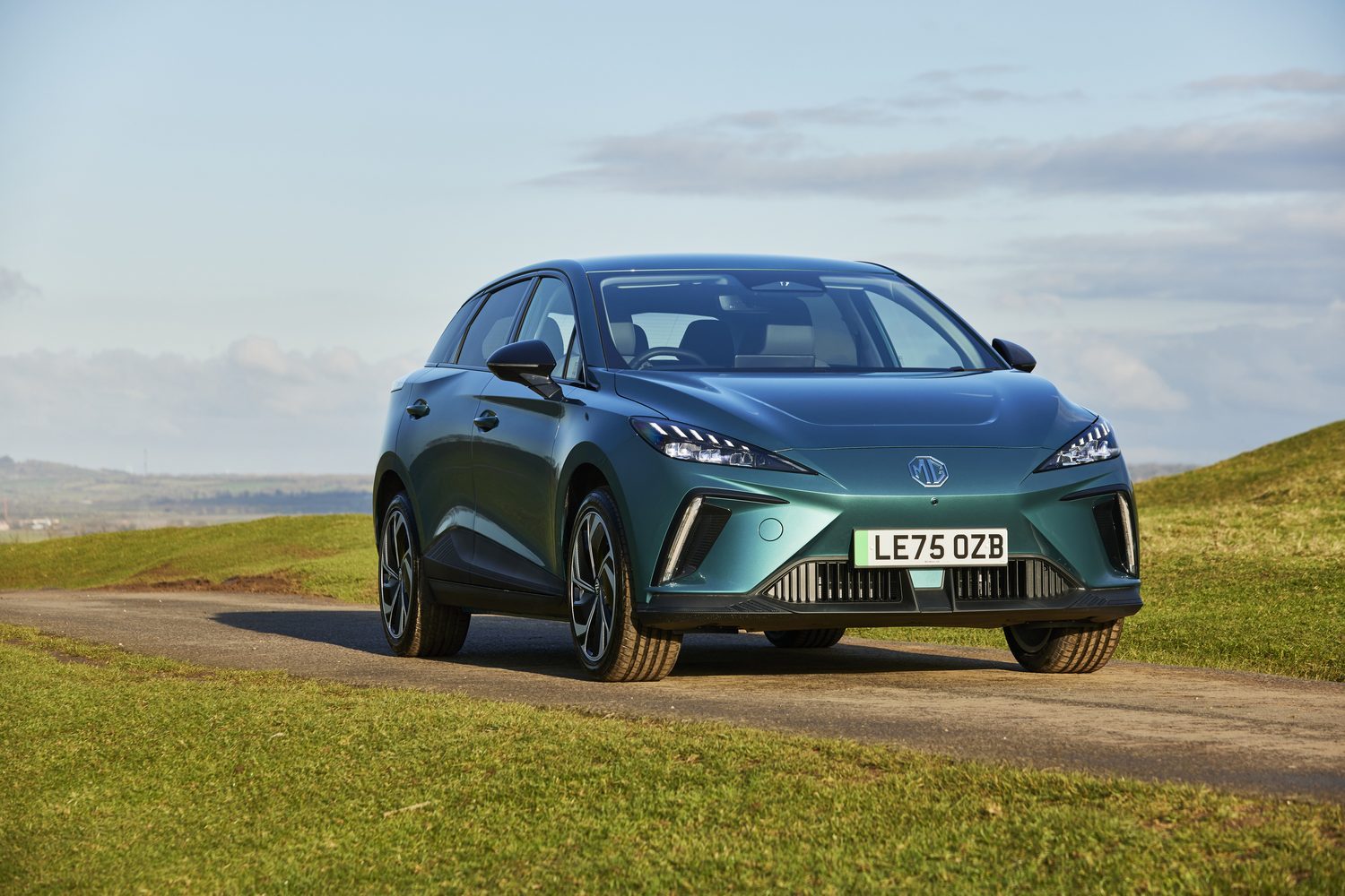 MG 4 EV (2026) MG 4 EV (2026)