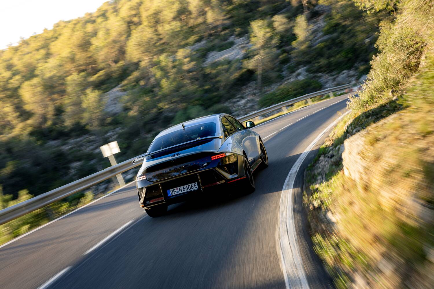 Hyundai Ioniq 6 N (2026) Hyundai Ioniq 6 N (2026)