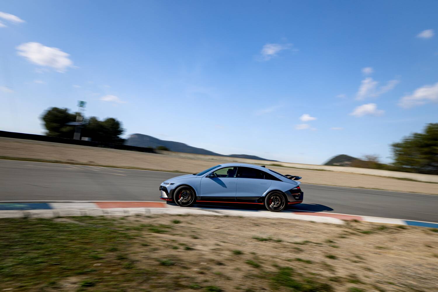 Hyundai Ioniq 6 N (2026) Hyundai Ioniq 6 N (2026)