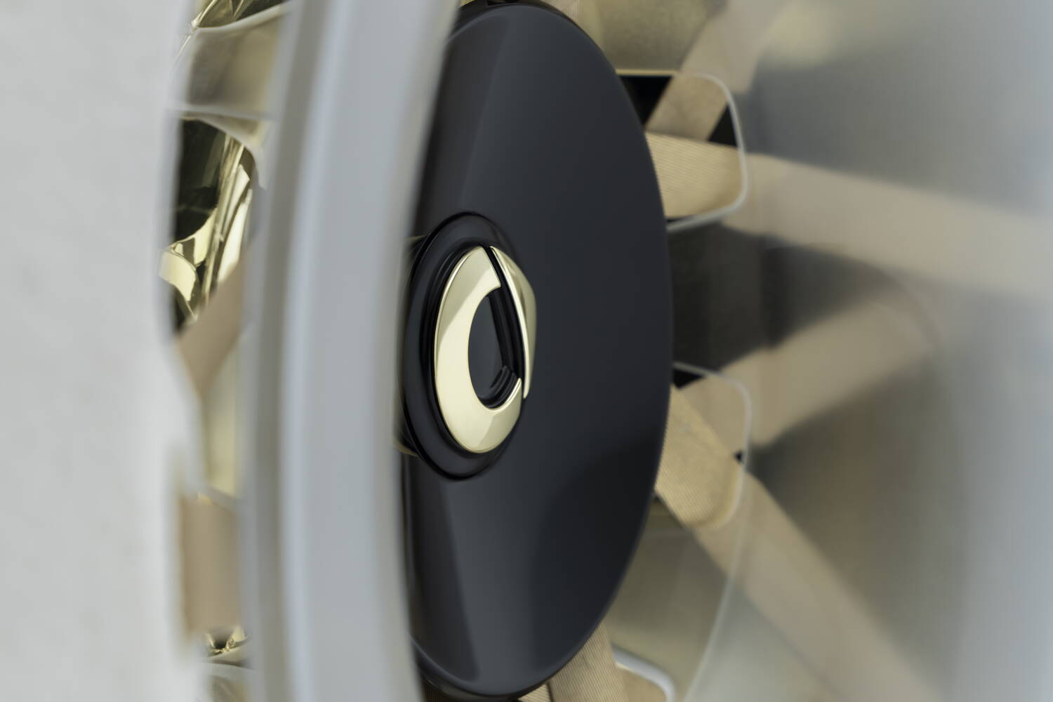 Two-seat Smart #2 teased