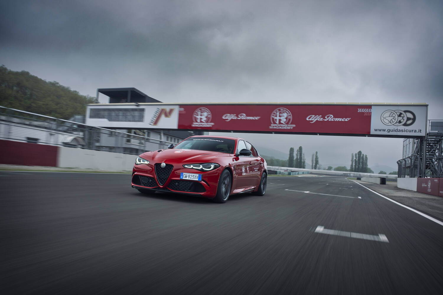 Learning to drive like an Italian Learning to drive like an Italian