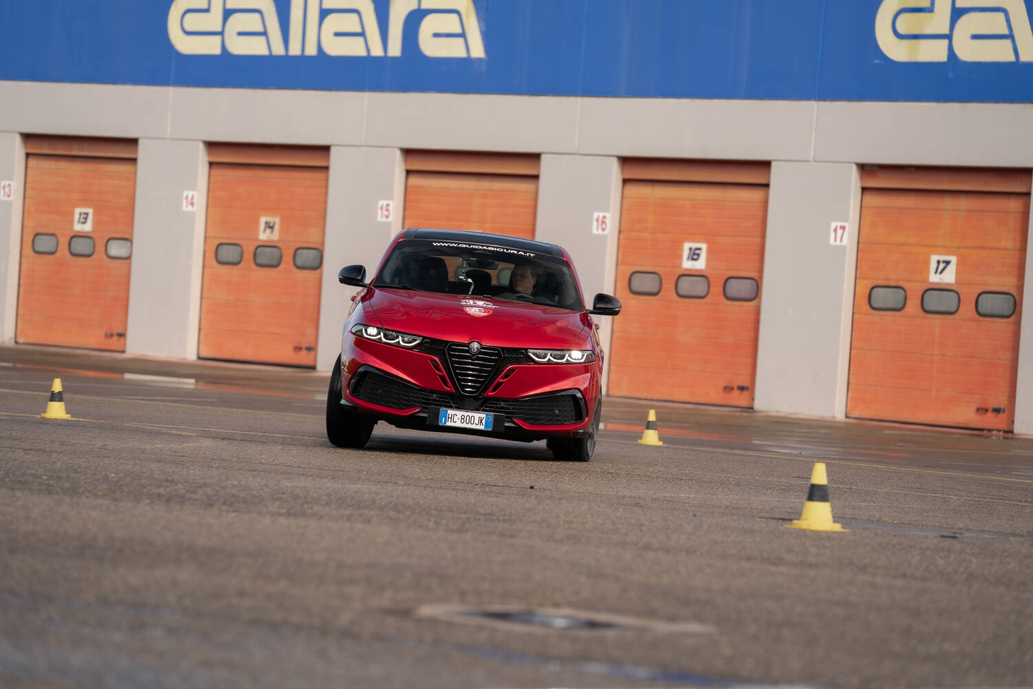 Learning to drive like an Italian Learning to drive like an Italian