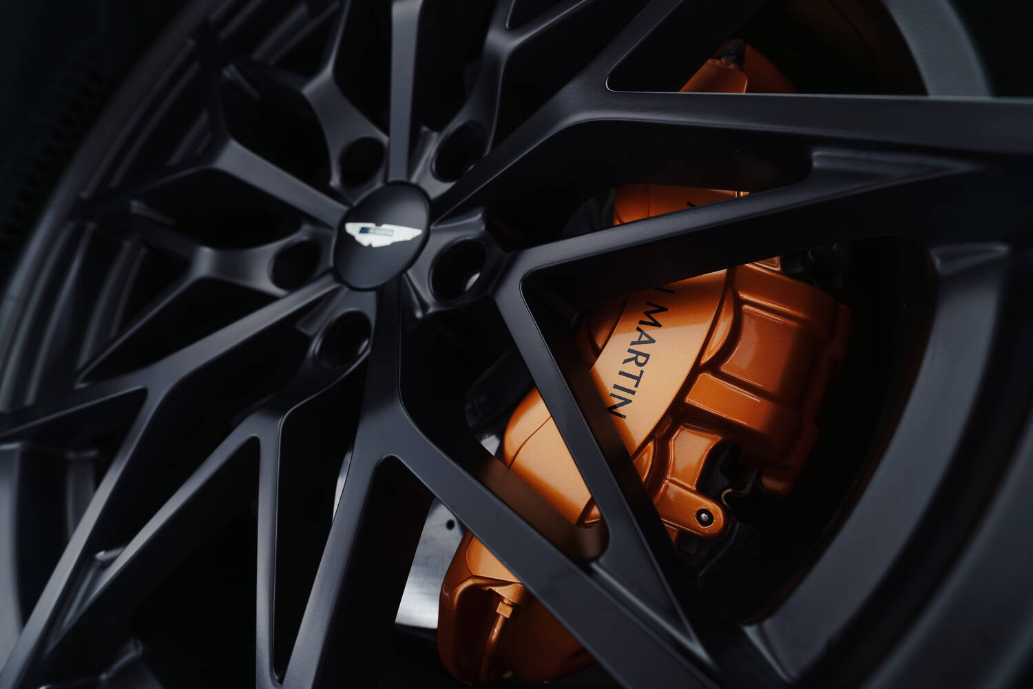 Wheel of the Aston Martin Valen