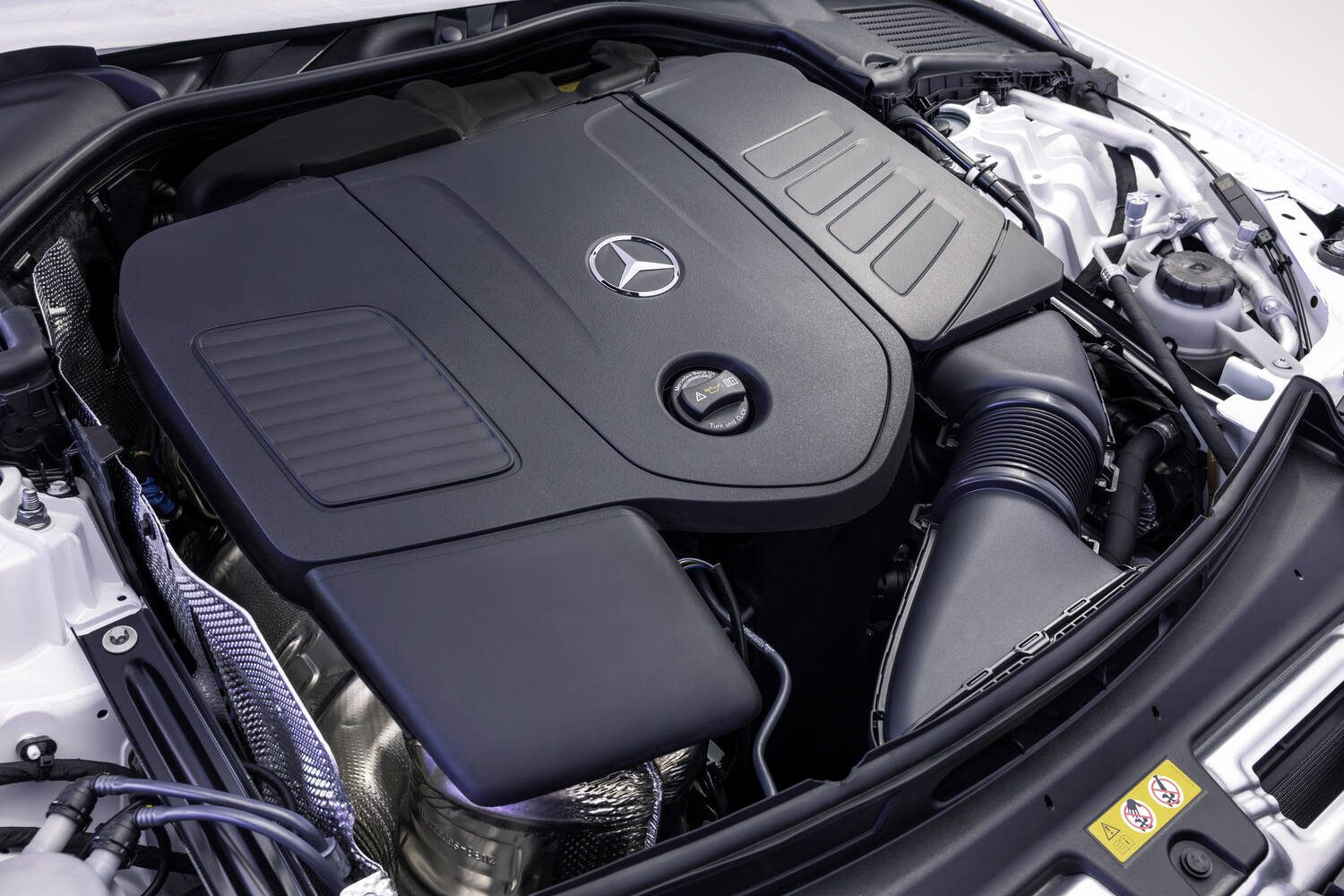 Mercedes-Benz C-Class engine