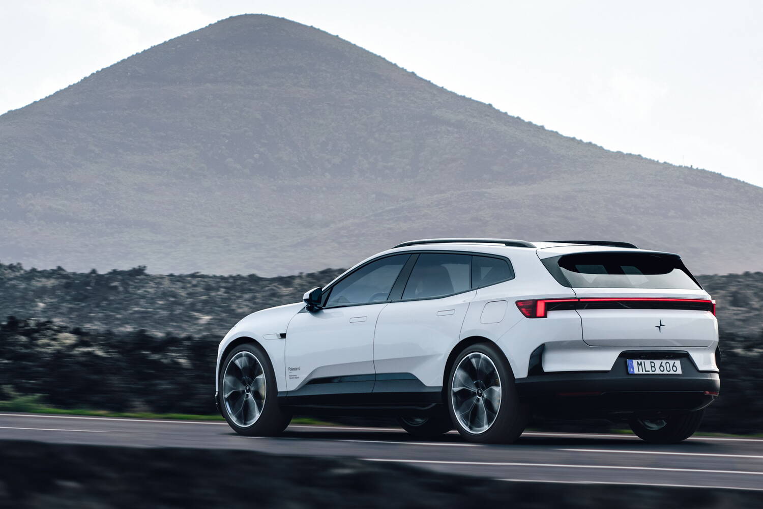 Polestar 4
