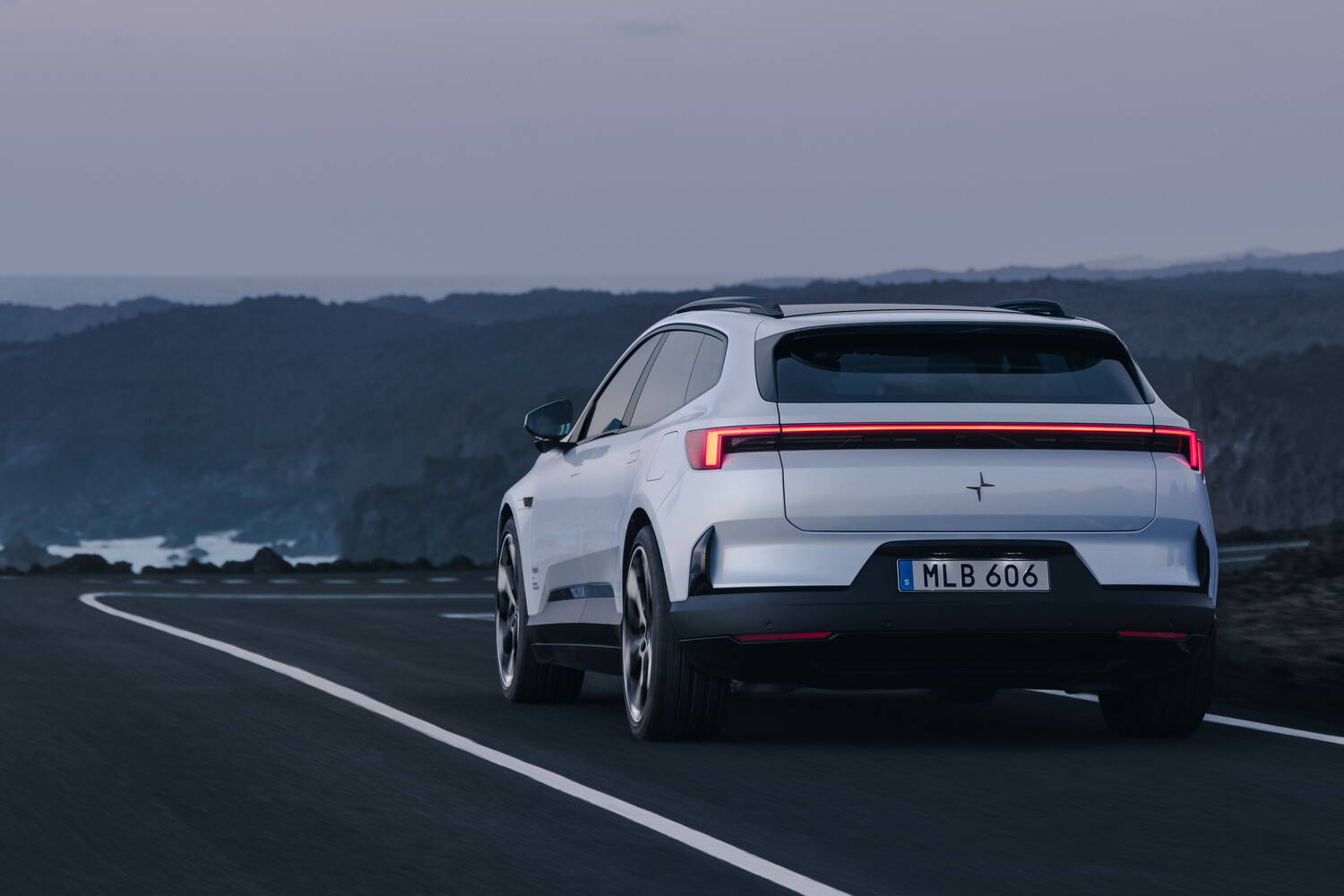 Polestar 4