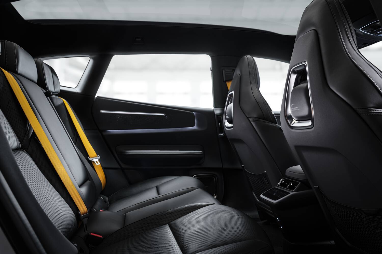 Polestar 4