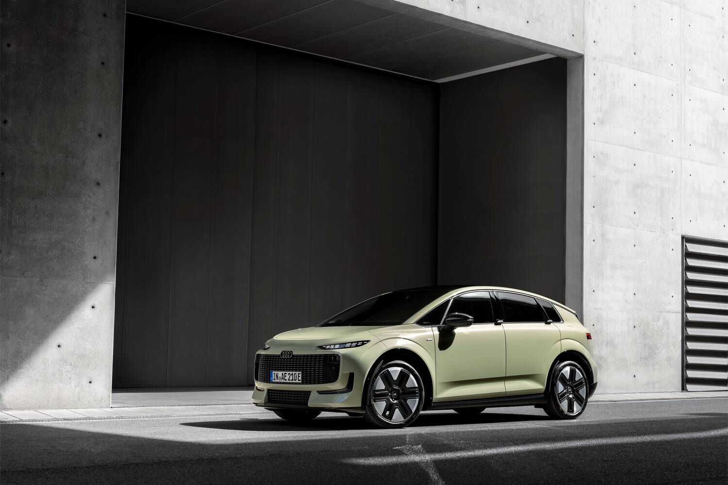 Audi A2 e-tron exterior
