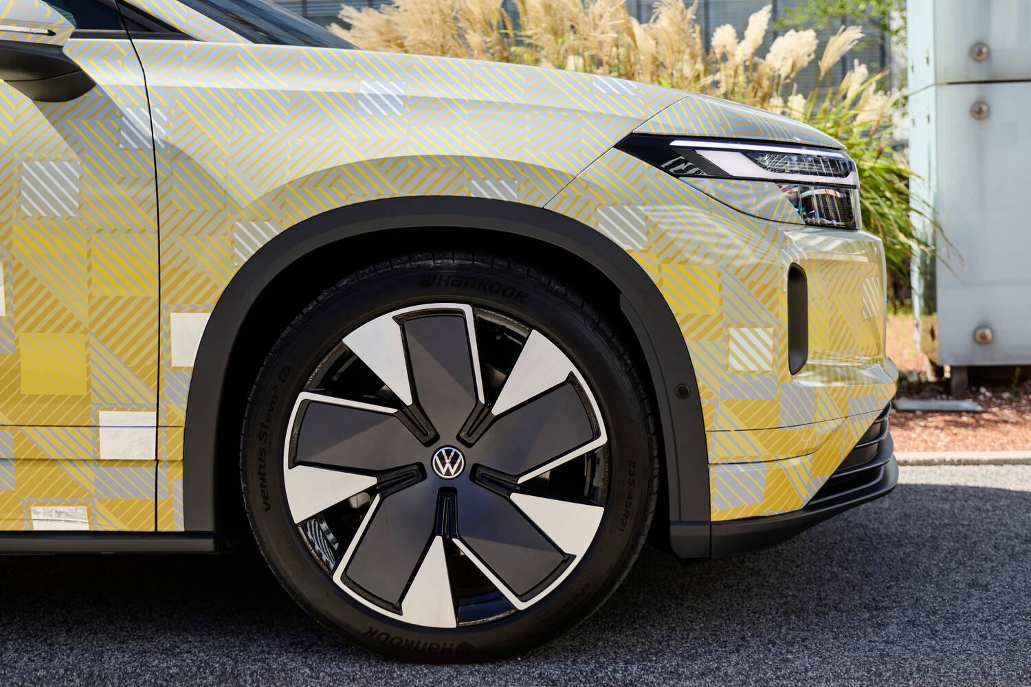 VW ID. Tiguan