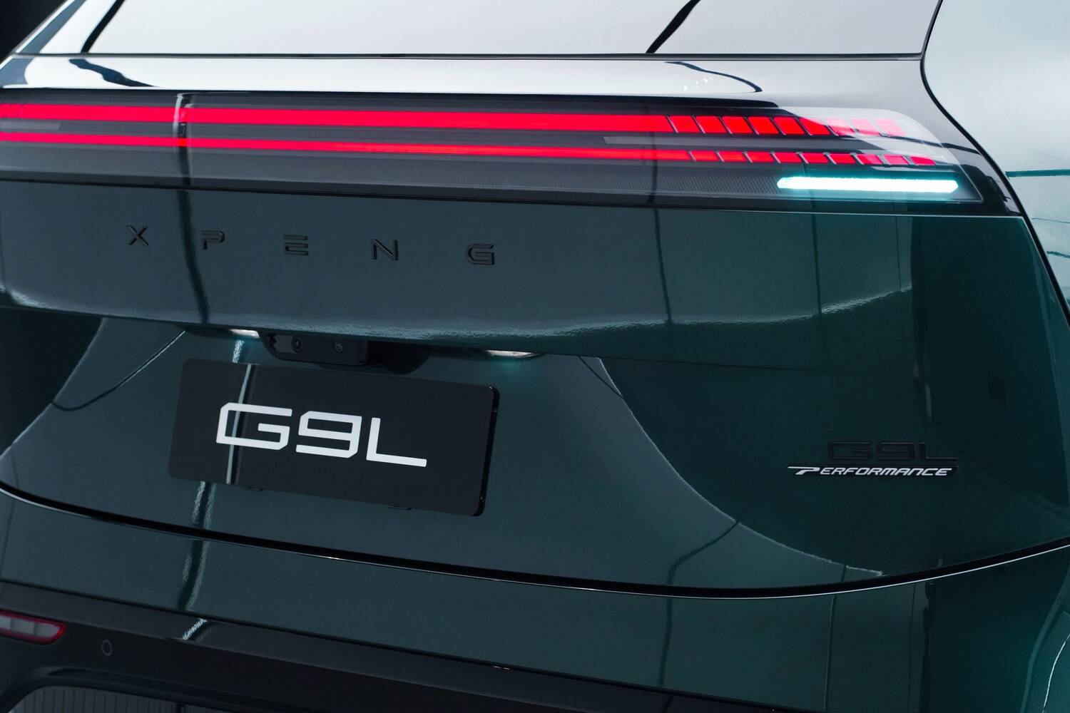 Xpeng G9L