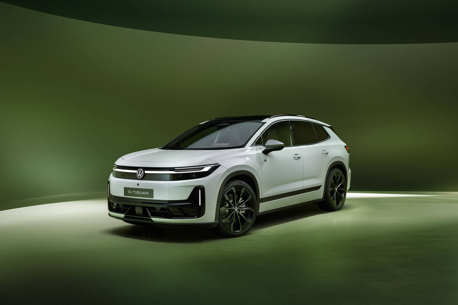 VW ID. Tiguan