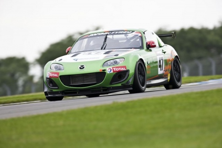 Mazda MX-5 GT4 race car Mazda MX-5 GT4 race car