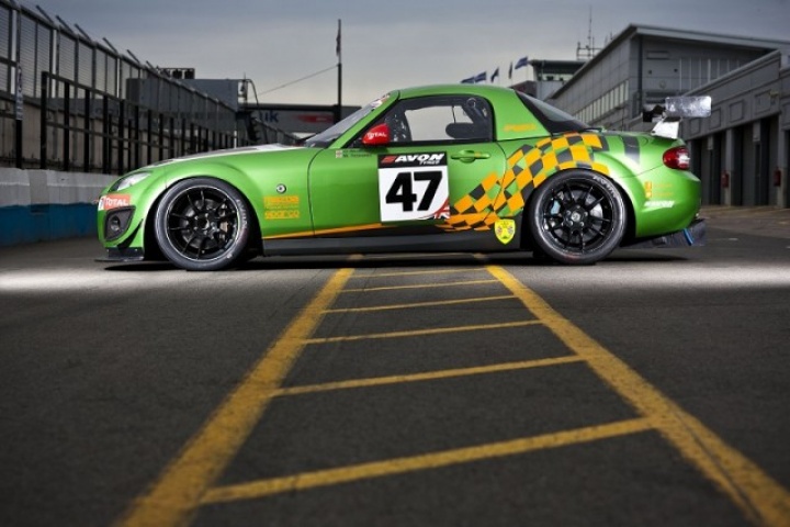 Mazda MX-5 GT4 race car Mazda MX-5 GT4 race car