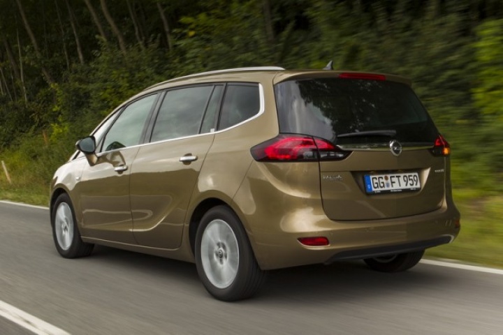 Opel Zafira Tourer 1.6 CDTi (2014)