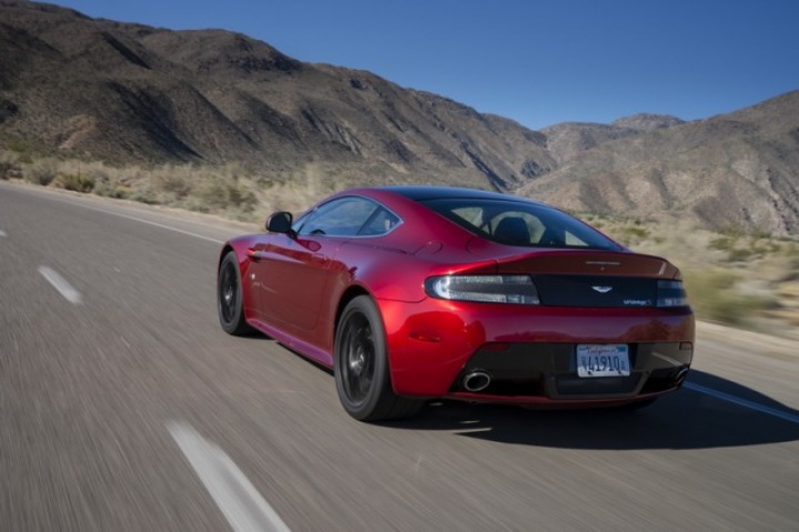 Aston Martin V12 Vantage S