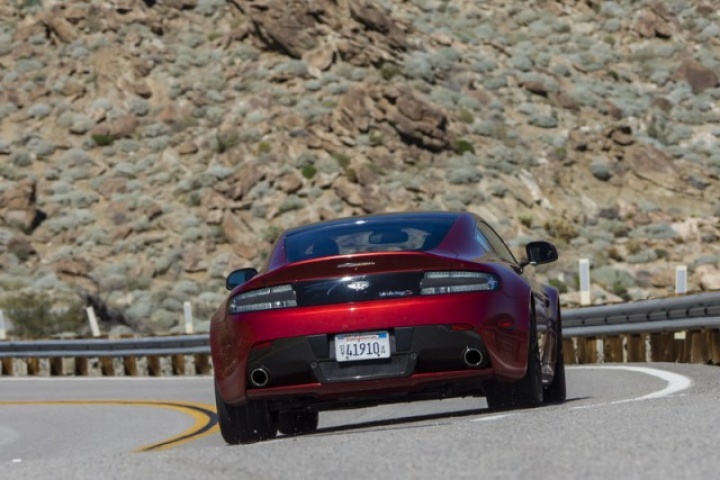 Aston Martin V12 Vantage S