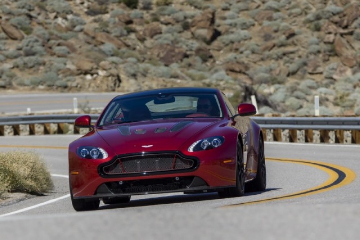 Aston Martin V12 Vantage S