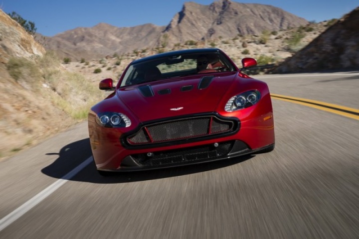 Aston Martin V12 Vantage S