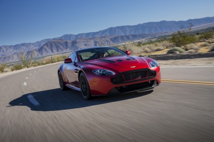 Aston Martin V12 Vantage S