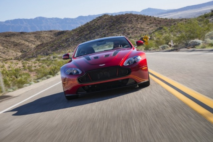 Aston Martin V12 Vantage S