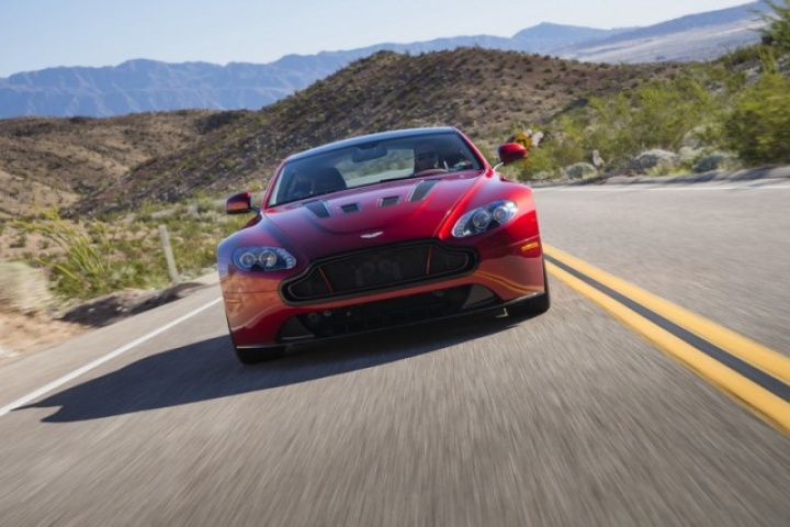 Aston Martin V12 Vantage S