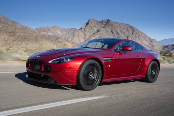 Aston Martin V12 Vantage S