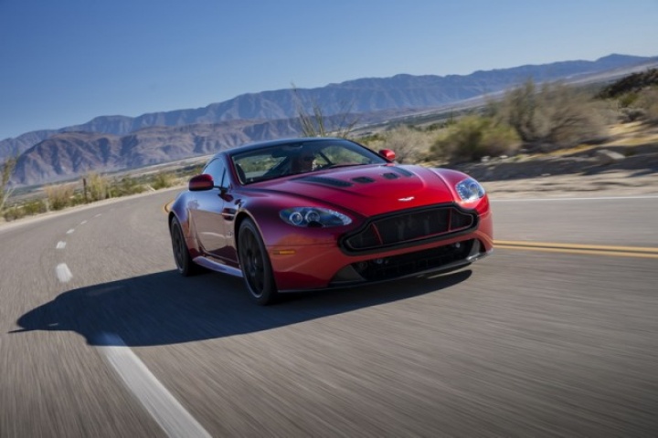 Aston Martin V12 Vantage S