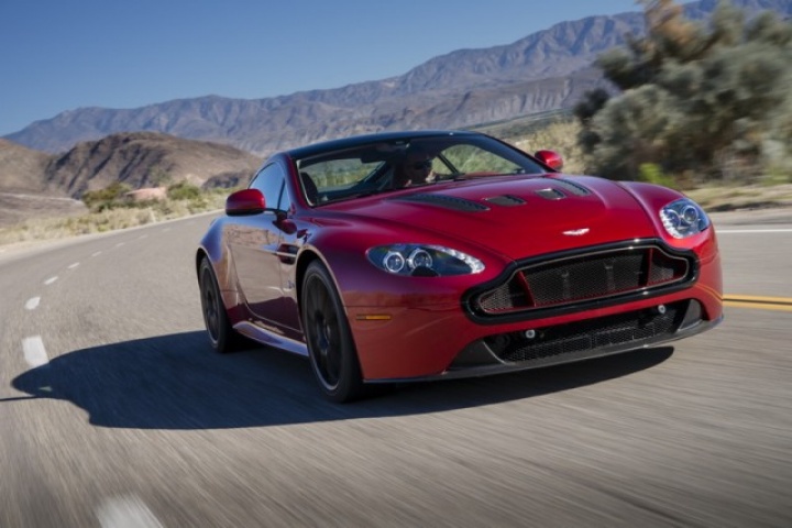 Aston Martin V12 Vantage S