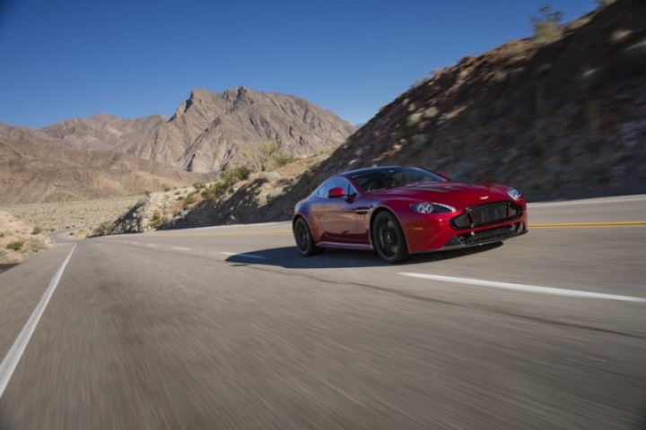 Aston Martin V12 Vantage S