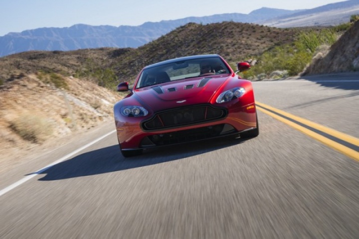Aston Martin V12 Vantage S