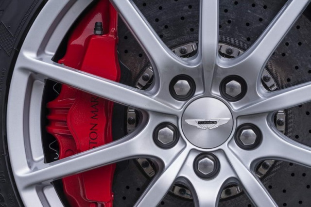 Aston Martin V12 Vantage S Roadster