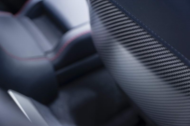 Aston Martin V12 Vantage S Roadster