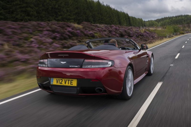Aston Martin V12 Vantage S Roadster