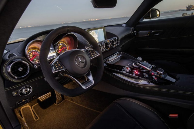 Mercedes-AMG GT S