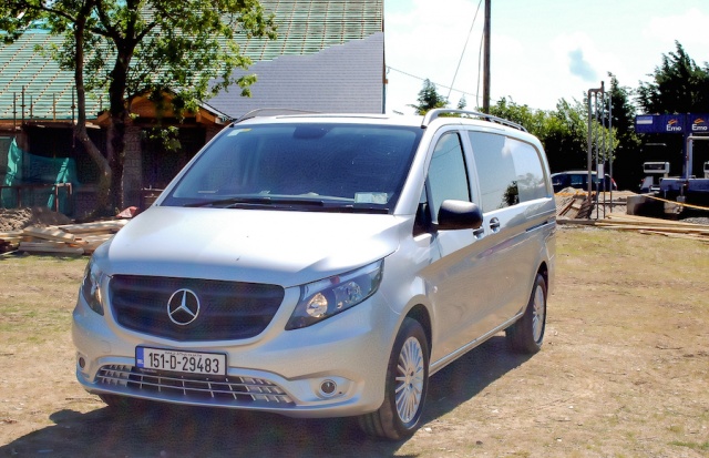 Mercedes-Benz Vito Mixto