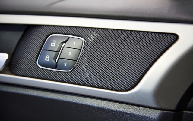 Ford makes big noises about silence