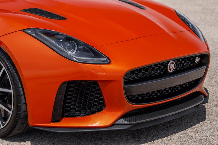 Jaguar F-Type SVR