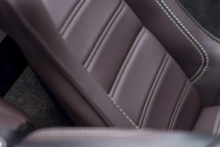 Vantage GT12 loses its head