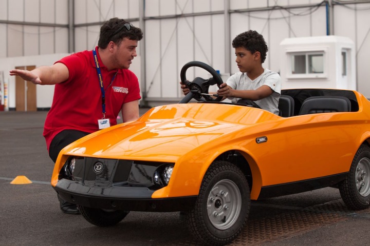 Firefly car for young drivers