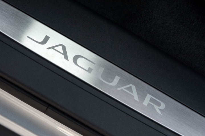 Jaguar F-Pace 20d Prestige AWD