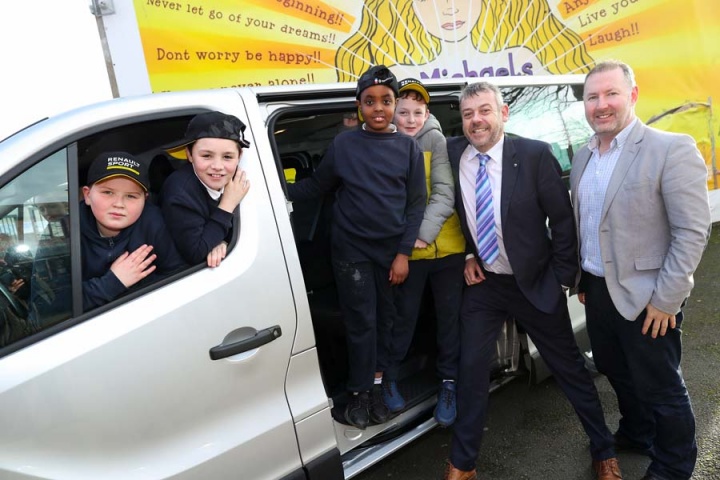 Renault Ireland donates Trafic to Core Youth Service