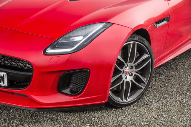 Jaguar F-Type gets 300hp four-pot