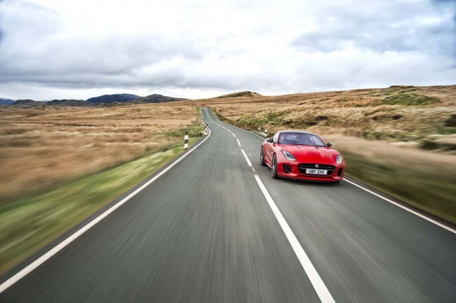 Jaguar F-Type gets 300hp four-pot