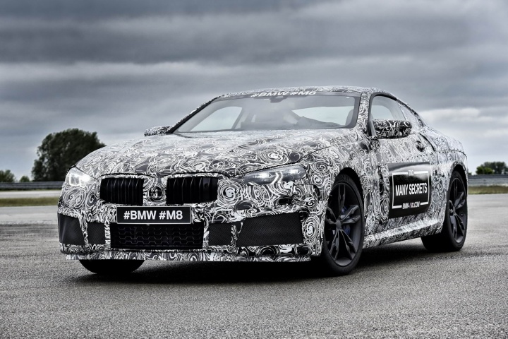 BMW M8 wows the crowds