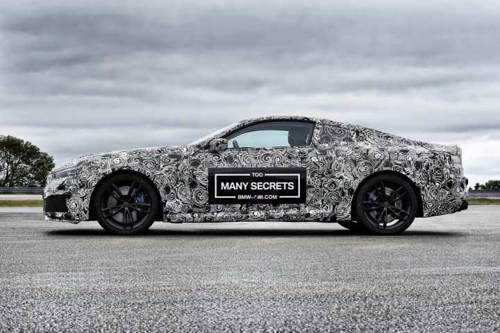 BMW M8 wows the crowds