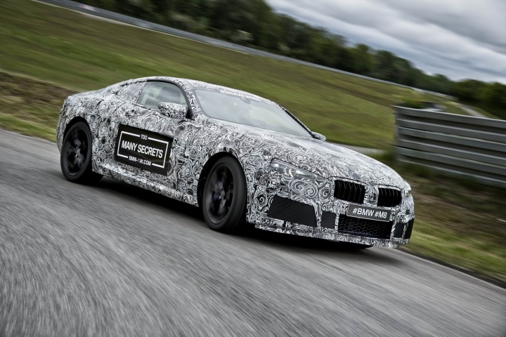 BMW M8 wows the crowds