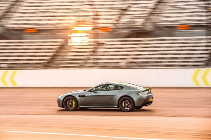 Aston Vantage AMR races ahead