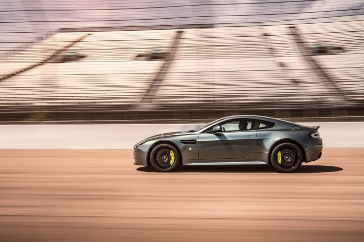 Aston Vantage AMR races ahead